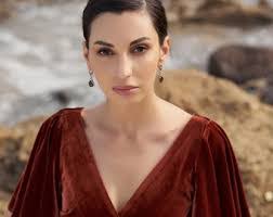 Tiffany Rust's Instagram, Twitter & Facebook