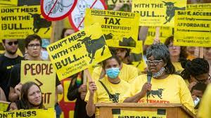 An eviction moratorium bill that can't pass the democratic house would have been laughed out of the evenly a novel new direct payment for parents, meant to pull kids out of poverty, will end in and now the evictions will follow. Ymvgppncyiieam