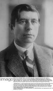 Famous explorer dead . It is reported from Copenhagen, that Dr Knud  Rasmussen, the famous explorer