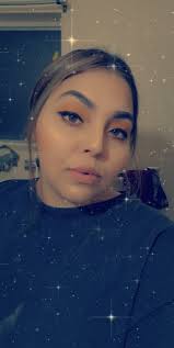 Mitzi Gonzalez (@Mitzigonz94)