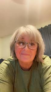 Donna Goodenough's Instagram, Twitter & Facebook