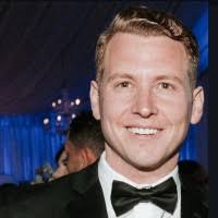 300+ perfiles de «Rispoli//»