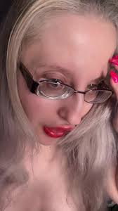 Mix dance white girl twerk Porn Videos, 5 | Faphouse