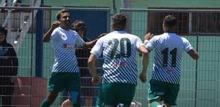 Arturo vidal has returned to chile for christmas and one of his first stops back home was to his local team, rodelindo roman. El Rodelindo Roman De Arturo Vidal Vencio A Ranco En El Global Y Ascendio A La Tercera A Futbol Biobiochile