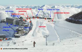 All units are equipped with a microwave, fridge, a kettle, a toaster and coffee machine. Quelle Residence Au Pla D Adet