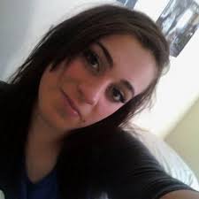 Naomi Baxter (@nayb44)