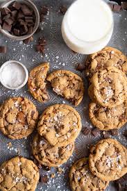 Brown Butter Salted Caramel Chocolate Chunk Cookies Recipe Desserts Chocolate Chunk Cookies Perfect Chocolate Chip Cookies