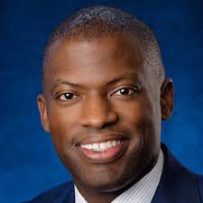 Curtis Reed's Instagram, Twitter & Facebook