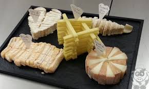 Bouyguette Cœur De Neufchatel Plateau De Fromage Fromage Fromages De France