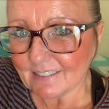 He's real shiny and angry… but we got his color in 🤪 This is just the  beginning of a half sleeve cover up for the wonderful Sara 🥰 We'll be  tying in