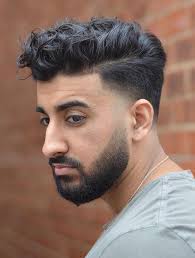 Wavy side parting at its core, this cut is an ivy league, only with wavy hair. 40 Hairstyles For Men With Wavy Hair