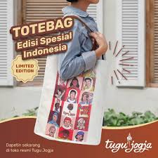 Nah, tugu ini sendiri merupakan tempat wisata jogja yang paling ikonik. Hayooo Uda Punya Tote Bag Spesial Bakpia Tugu Jogja Facebook