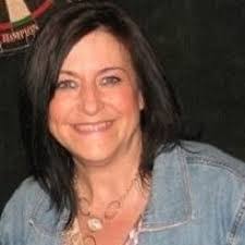 Erin Thibodeau's Instagram, Twitter & Facebook