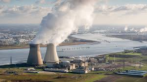 Hierbij komt er grote fabriek en daaromheen staan. Lek Kerncentrale Doel Ernstiger Dan Gemeld Nos