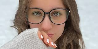 How to know if you have a diamond face shape?