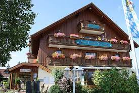 Check spelling or type a new query. Akzent Hotel Alte Linde Wieling