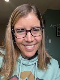 Good Morning I'm looking for others to follow and engage with. I don't have  a perfect life, I've had alot of obstacles in my way but God has always got  me thru.