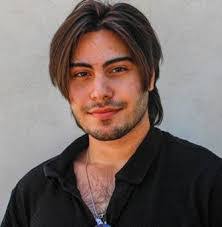 Sam Zadeh's Instagram, Twitter & Facebook