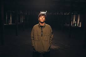 By signing up, i agree to the terms and privacy policy and to receive emails. Louis Tomlinson A New Direction