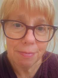 Thank you to all you lovely women who appreciate the Dull little world I've  created