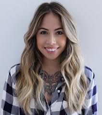 This is a suitable look for thin hair. 40 Stylish Hairstyles And Haircuts For Teenage Girls
