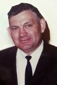 Here is an article that was published in The Sandersville Progress in 1999  about my uncle, Dr. Osgood Bateman (youngest brother of my grandmother,  Maude, Bateman Campbell Edwards). I'm sharing it in