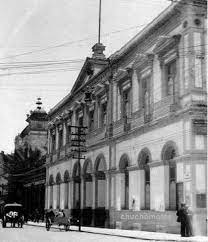 Palacio Municipal De La Ciudad De Toluca Sede Del Ayuntamiento El Palacio Municipal Fue Construido En 1871 Por El Arq Ciudad De Toluca Fotos Antiguas Palacios