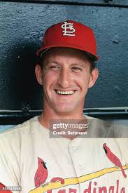 1,360 Bob Uecker Photos & High Res Pictures