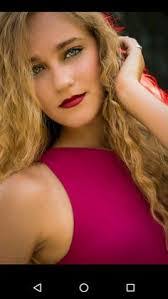 Carol Dail's Instagram, Twitter & Facebook