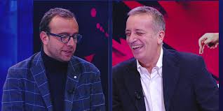 Riccardo trevisani, giornalista, conduttore televisivo e telecronista sportivo, è ospite di «via novelli ecco il video più atteso di tutti: Fantashow 38Âª Giornata La Formazione Di Trevisani