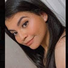 Tamara Moffett's Instagram, Twitter & Facebook