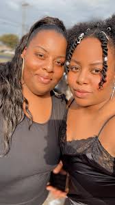 Julia Trejo (@noonima) • Instagram photos and videos