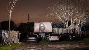 Drive in movie theater, land of the lost, nightclub design, best champagne, outdoor theater, san fernando. For Drive In Theaters An Unexpected Revival The New York Times