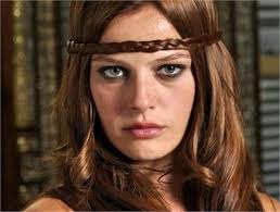 Cem Yılmaz'dan Naz Elmas cevabı