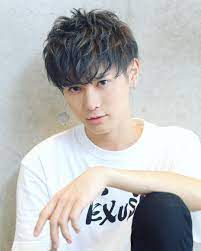 2019年 ツーブロックヘア特集 彼氏にしてほしい髪型15選 髪色 メンズ 美髪 男性の髪