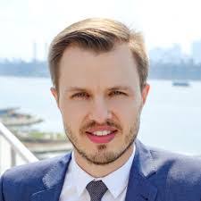 Joshua Searcy's Instagram, Twitter & Facebook