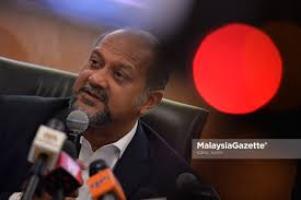 He is also the national legal bureau secretary of the democratic action party (dap). Ph Tidak Bincang Ruu Tukar Agama Kanak Kanak Gobind