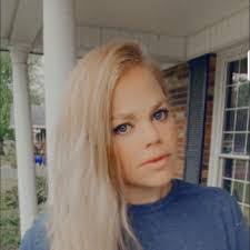 Crystal Smalls's Instagram, Twitter & Facebook