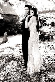 Ещё по фэндому ian somerhalder. Ian Somerhalder And Nina Dobrev Can They Get Married Already Vampire Diaries Damon Vampire Diaries Memes Ian Somerhalder Vampire Diaries