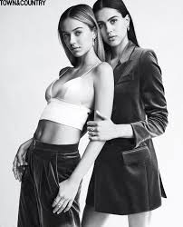 Her parent are famous.amelia's parents are none other than lisa rinna and harry hamlin, who married in 1997.in. Noah Cyrus Amelia Delilah Hamlin Are Town Country S Modern Swans Fashion Gone Rogue