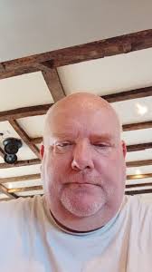 Hi, my name's Jane Farrow and I was at the school from 1969-1974.  Kingshurst was my House. Does anyone here from Lynn Phillips? Same time  there as me, red hair. Others I