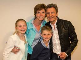 1971 willy sommers sympathie is geen liefde. Willy Sommers Is Het Niet Eens Met Zijn Vrouw Cindy Nee Dat Is Niet Waar Wat Je Zegt Redactie24