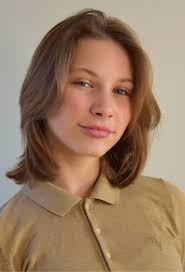 Haley Starr's Instagram, Twitter & Facebook