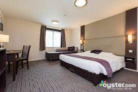 It is ideally suituated along the a4 bath road, with easy access from both the m4 and m25. Premier Inn Bath City Centre Hotel Review What To Really Expect If You Stay