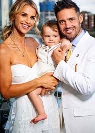 The day before their wedding, and serena williams and alexis ohanian are practicing their first dance one last time with. Vogue Williams Opens Up About Spencer S Mortifying Lewis Capaldi Snub