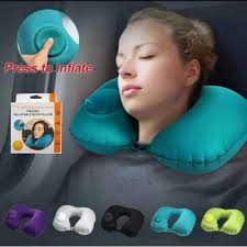 Cushion bantal duduk serbaguna ini didesain dengan model yang fleksibel. Jual Bantal Leher Angin Travelling Bantal Leher Tanpa Tiup Travel Pillow Hitam Murah Juni 2021 Blibli