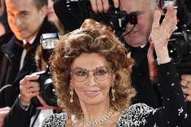 Famed italian actress sofia villani scicolone ponti. Sophia Loren Erste Kinorolle Nach Zehn Jahren