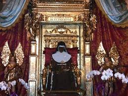 Fu riesumato agli inizi del marzo 2008 e da allora la sua salma è stato visitata da oltre 7.000 pellegrini al giorno. Santa Caterina Da Bologna E Il Miracolo Del Corpo San Francesco Rivista Della Basilica Di San Francesco Di Assisi