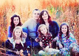 The 6 Of Us I Cannot Stand My Pic Taken Ugh Makes Me Sick To My Stomach Just Thinking Abou Family Picture Poses Photography Poses Family Fall Family Pictures