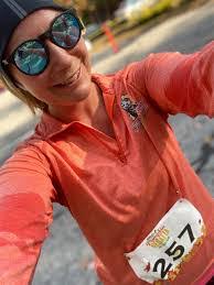 Tara Roark's Instagram, Twitter & Facebook